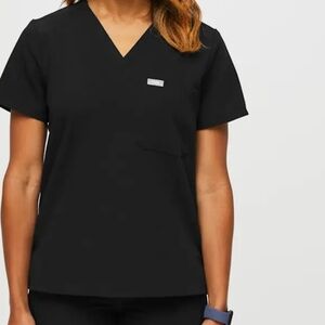 Figs Technical Collection Black V Neck Scrub Top